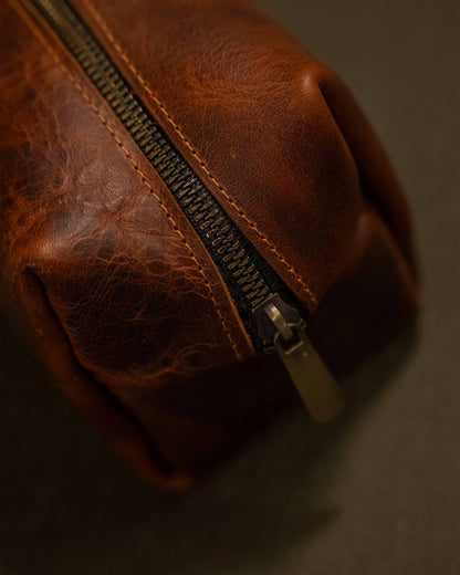 Dopp Kit-El Çantası